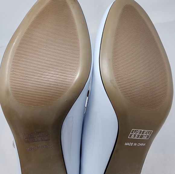 New White Mary Janes Chunky Low Block Heel Trendy Shoes Women's Size 8.5 - Picture 3 of 9